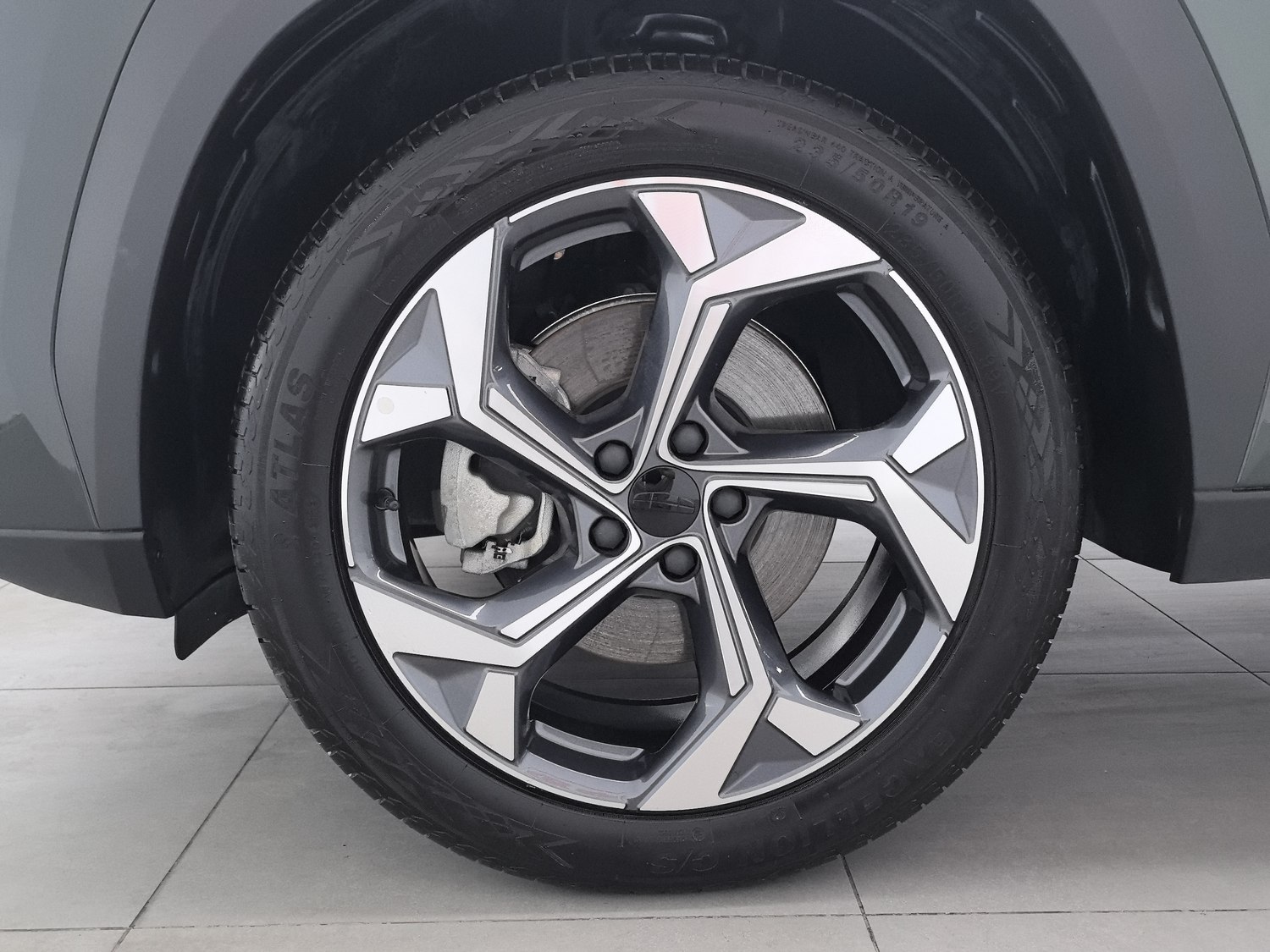 Used Geely Boyue L 2023 1.5 AT