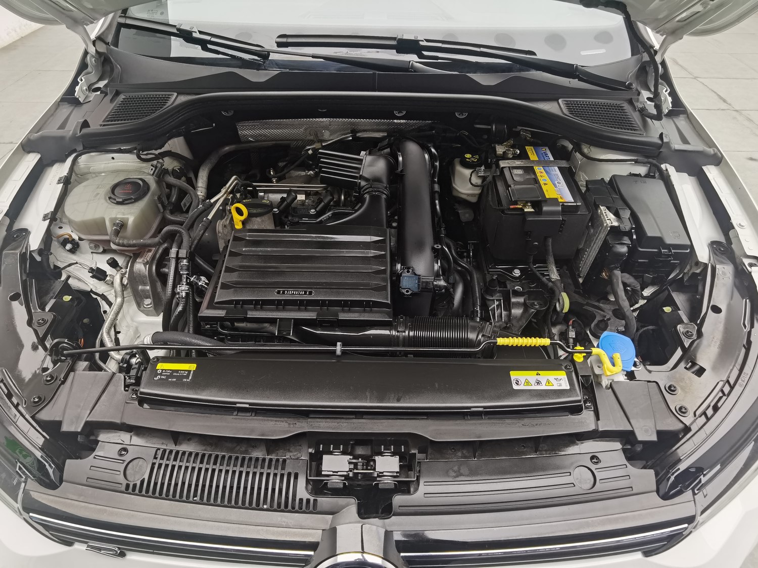 Used Volkswagen Golf 2023 1.4 AT