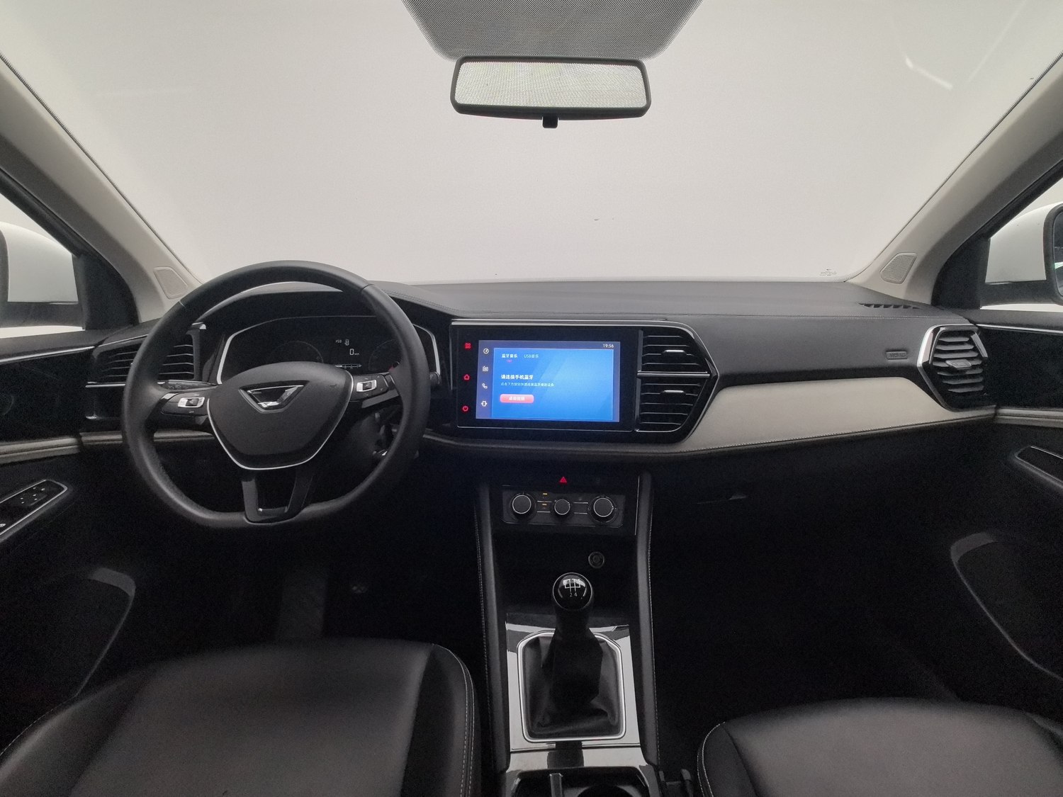 Used Jetta VS5 2024 1.4 MT