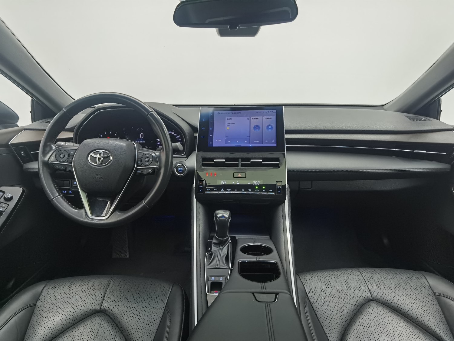 Used Toyota Avalon 2023 2.0 AT