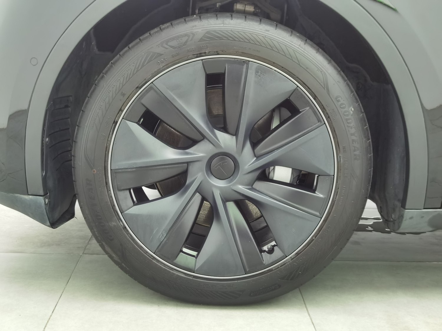 Used Tesla Model Y 2023