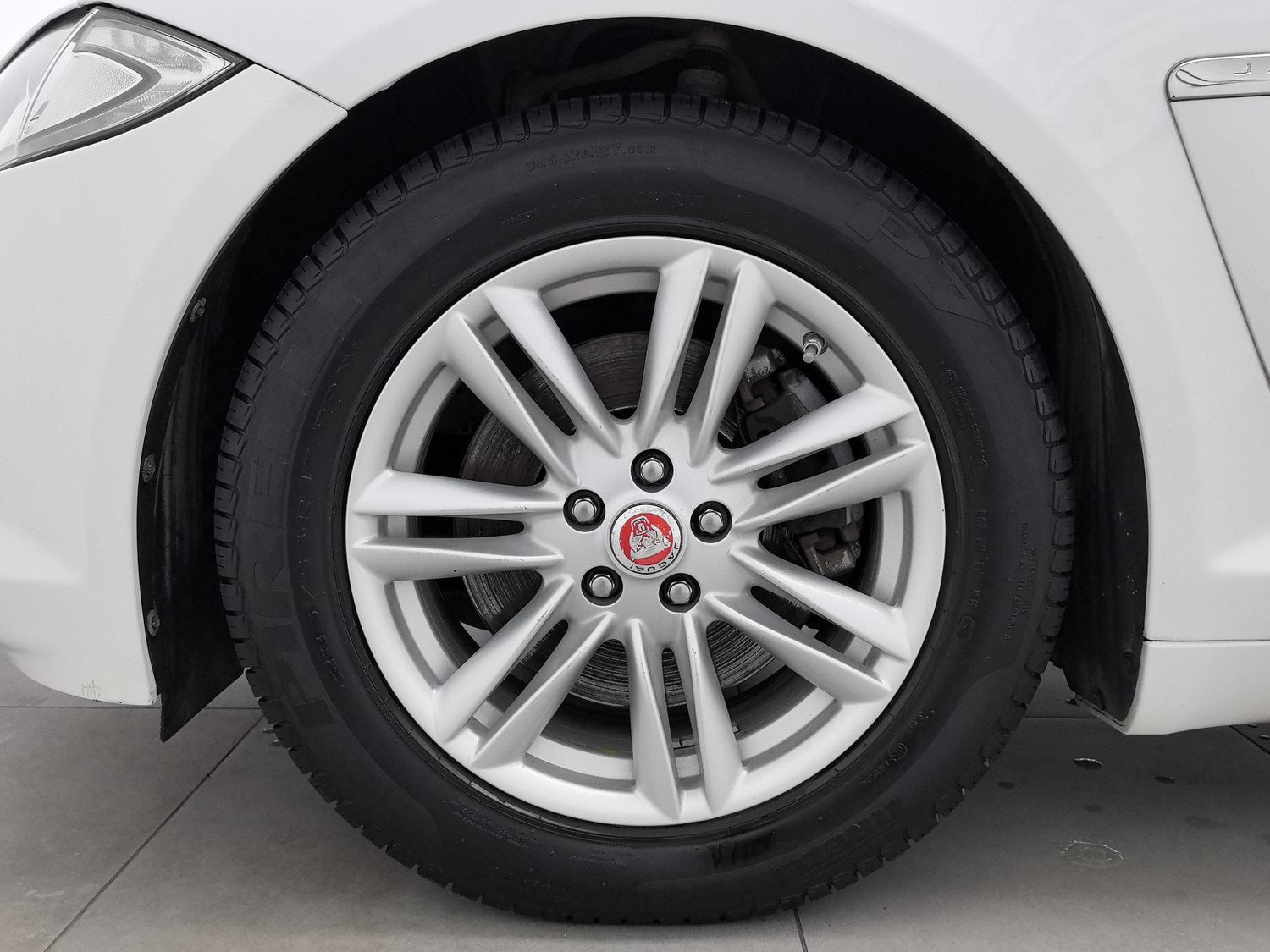 Used Jaguar XF 2015 2.0 AT