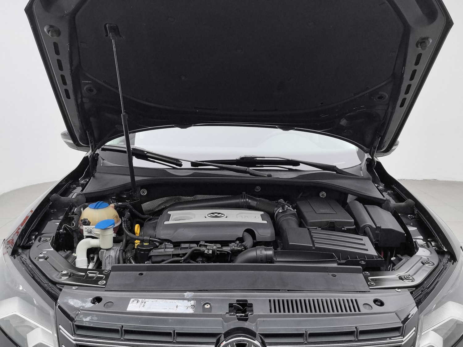 Used Volkswagen Passat 2015 1.8 AT