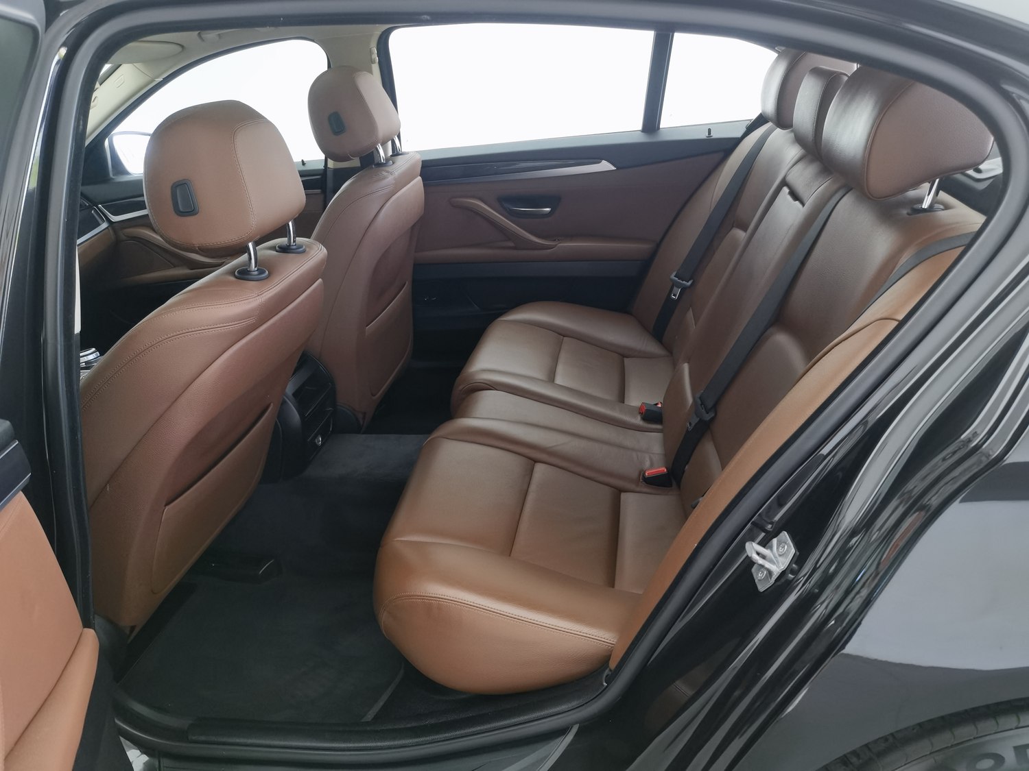 Used BMW THE5 2014 2.0 AT