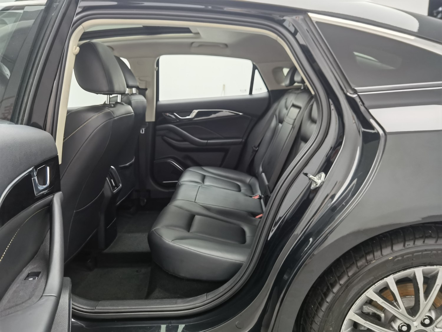 Used Bestune B70 2021 1.5 AT