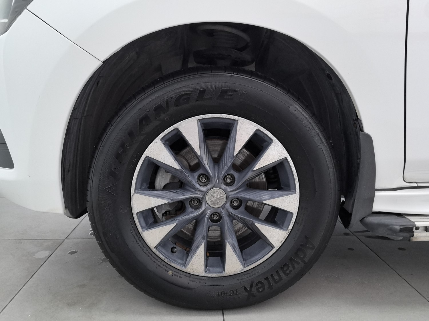 Used Venucia T70 2016 1.6 MT