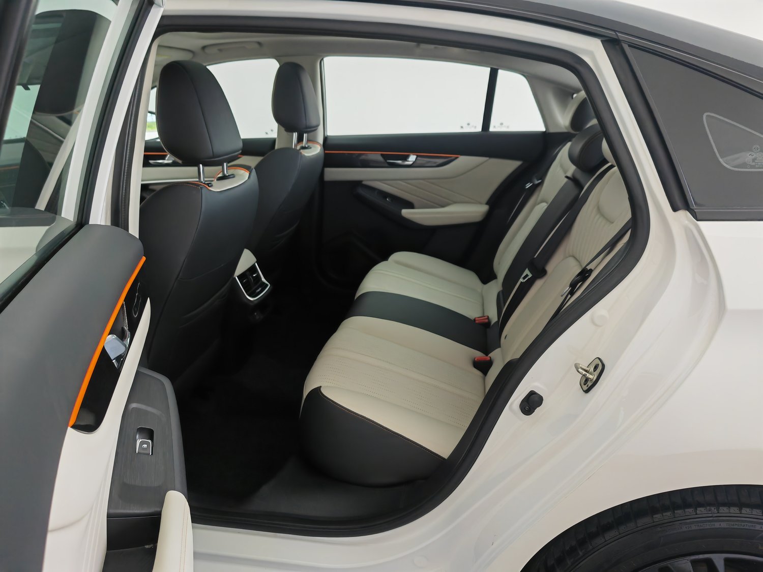 Used Dongfeng Aeolus Yixuan MAX 2021 1.5 AT