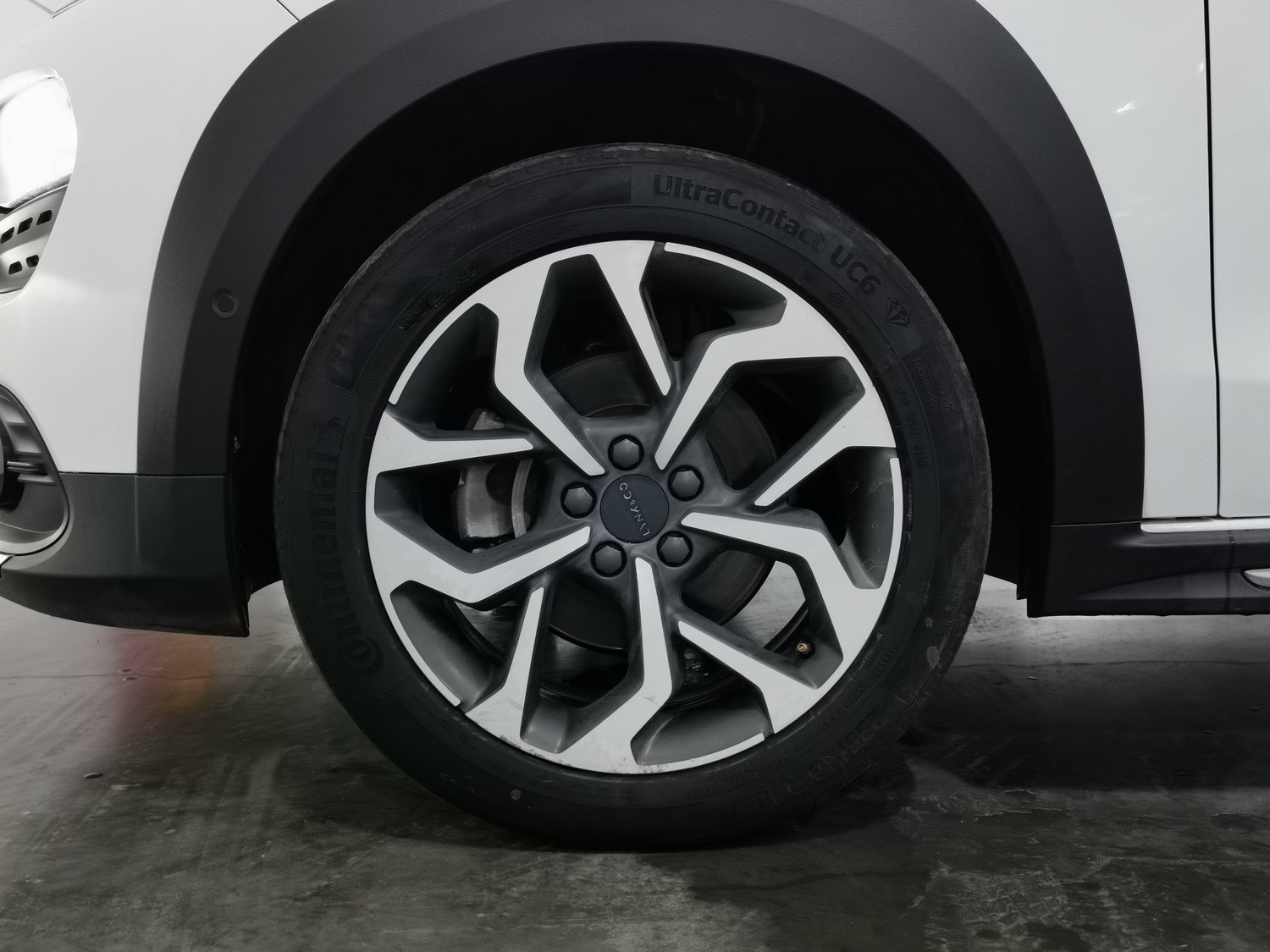 Used Lynk & Co 02 2018 1.5 AT