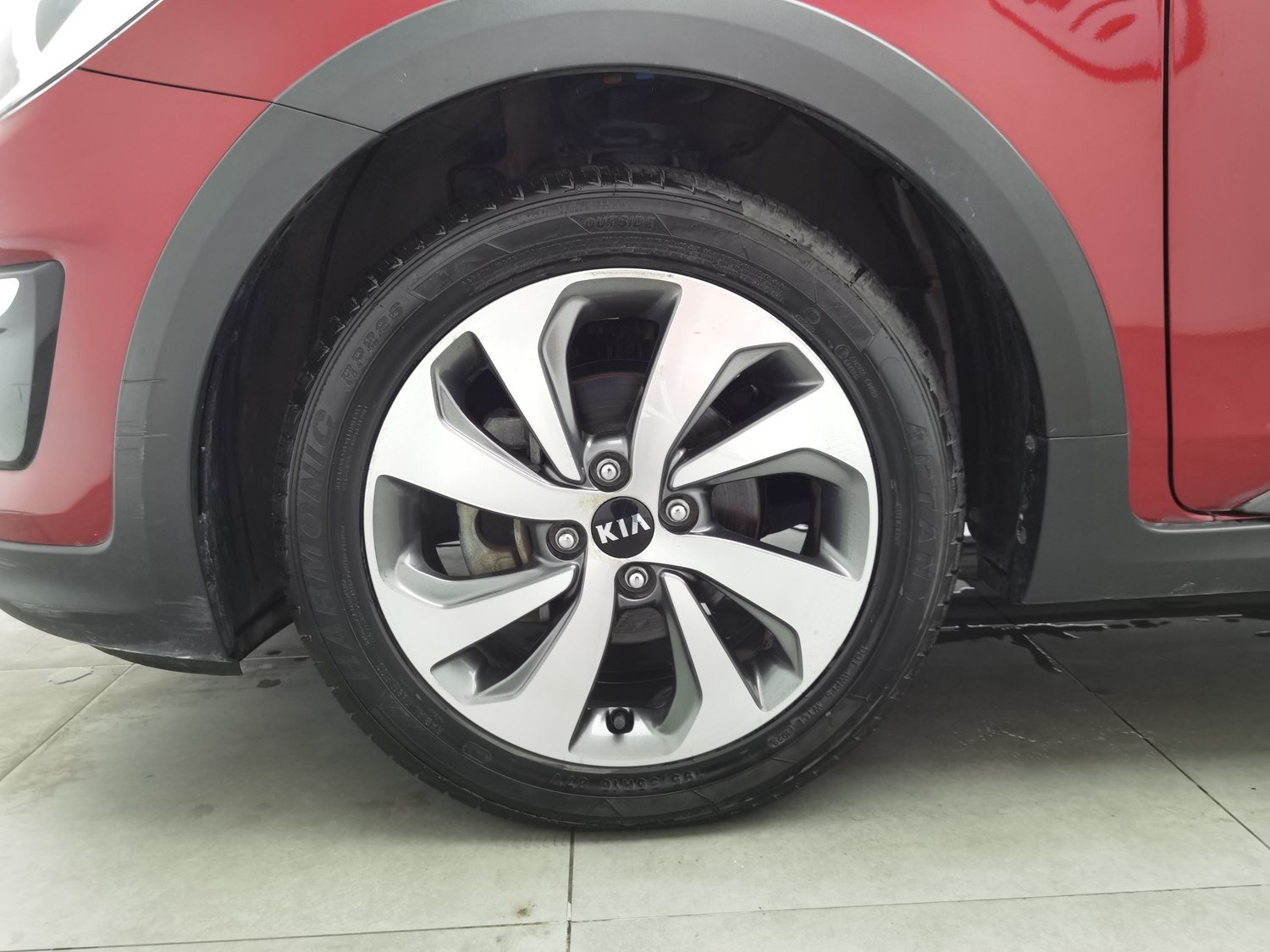 Used Kia KX CROSS 2018 1.6 AT