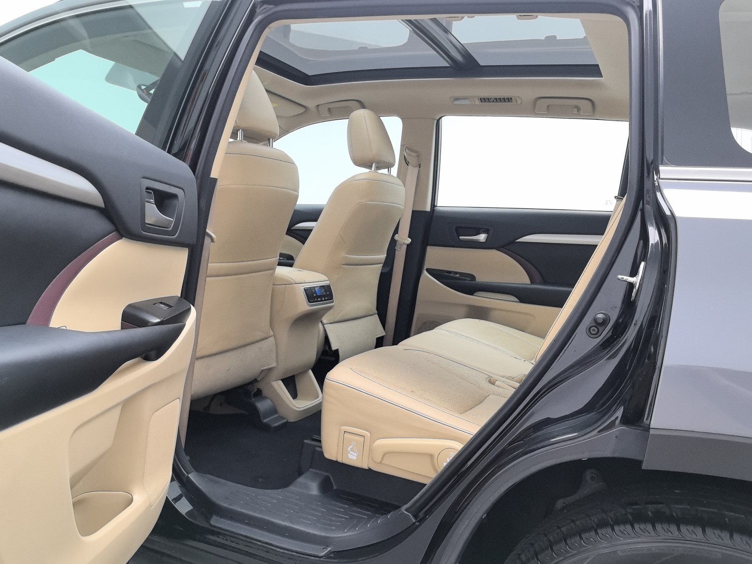 Used Toyota Highlander 2017 2.0 AT
