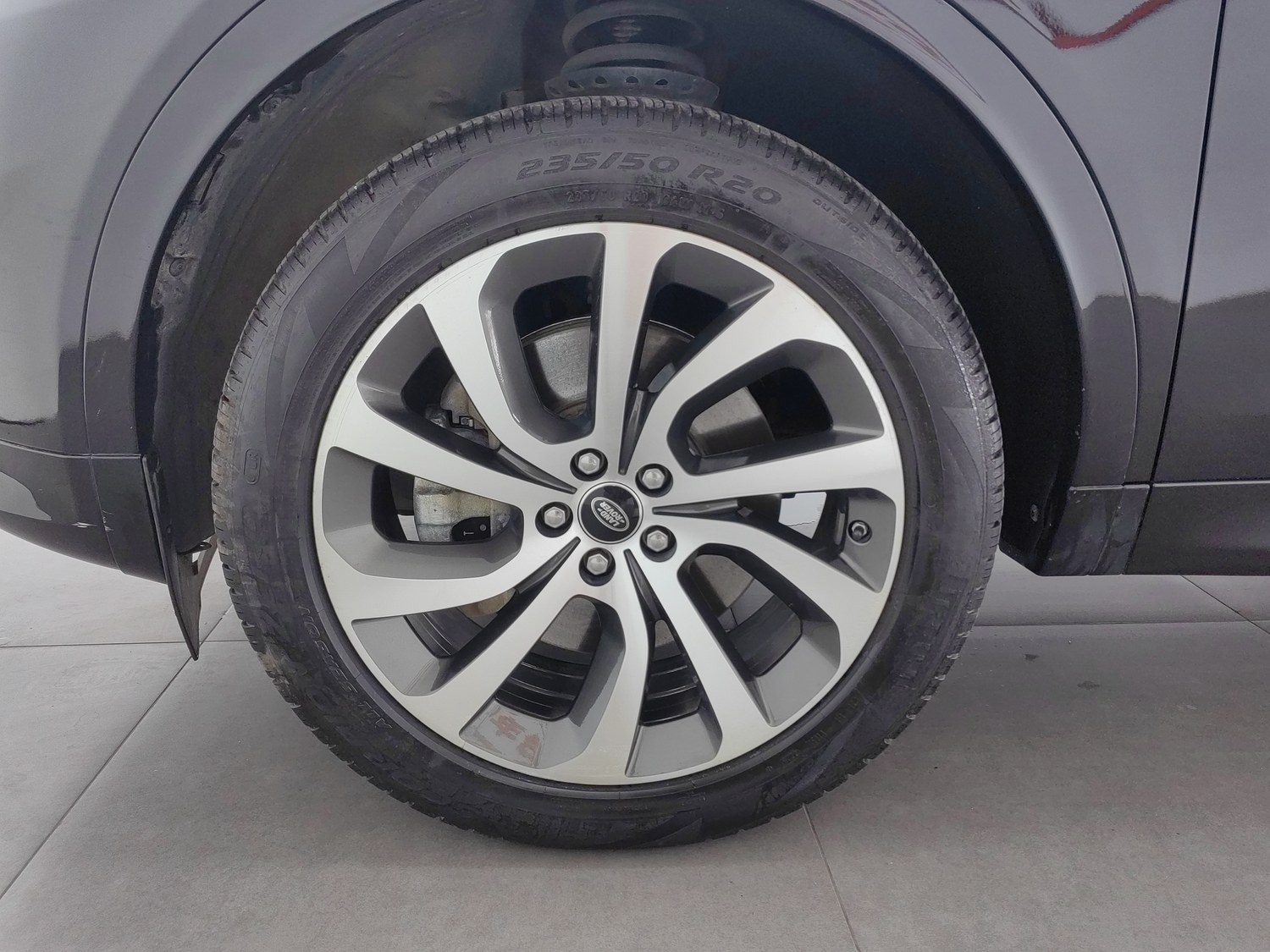 Used Land Rover Discovery 2020 2.0 AT