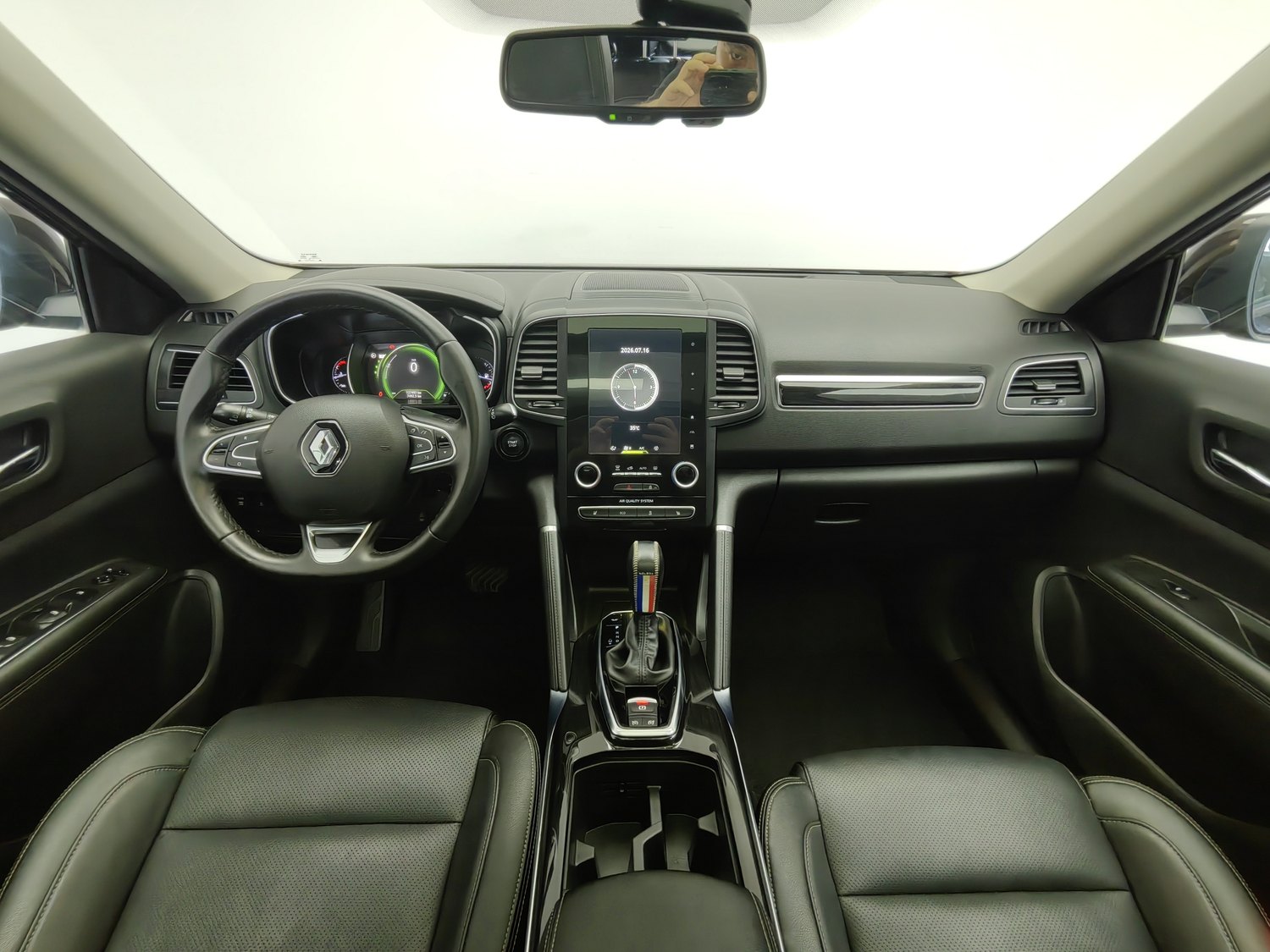 Used Renault Koleos 2018 2.5 AT