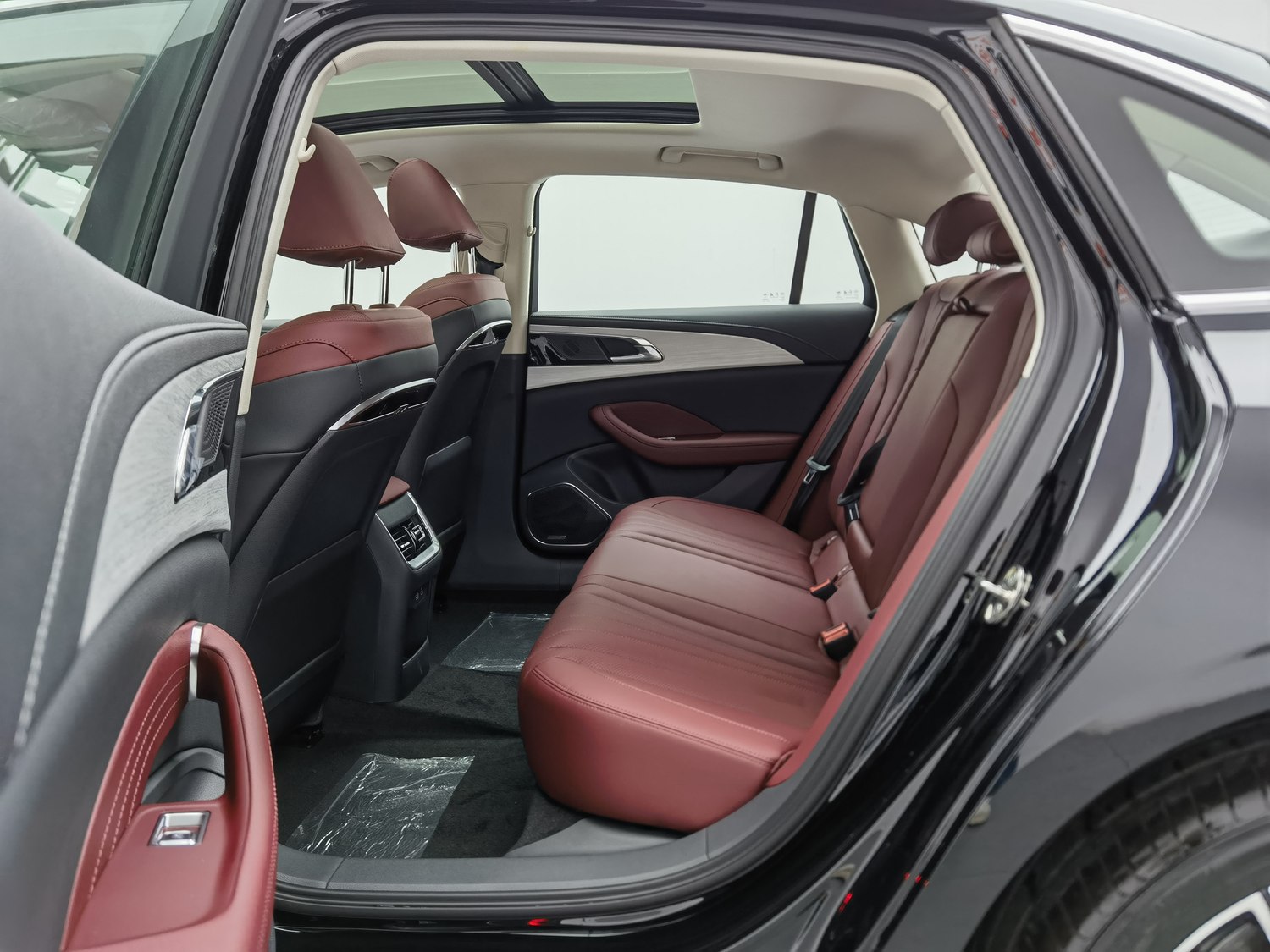 Used Hongqi H5 PHEV 2025 1.5 AT