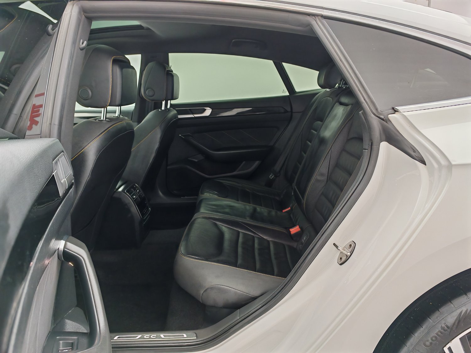 Used Volkswagen CC 2021 2.0 AT