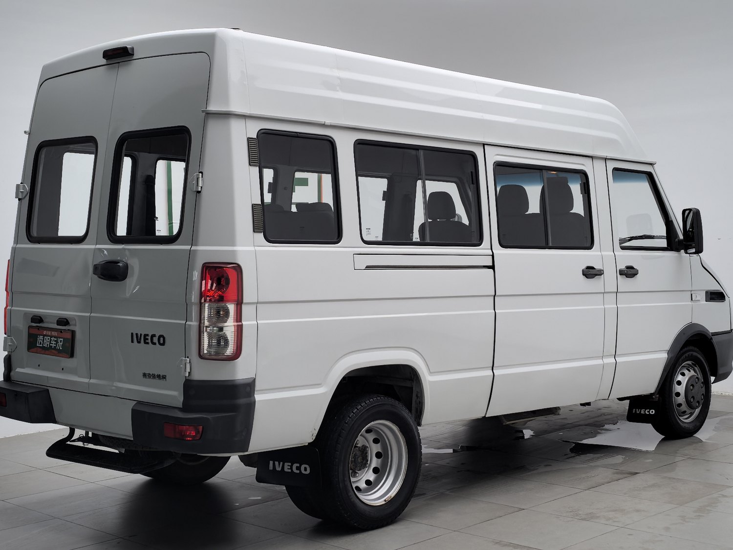 Used Iveco Daily 2021 2.5 MT