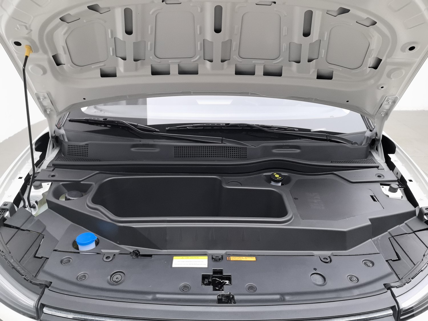 Used Dongfeng Nammi 01 2024