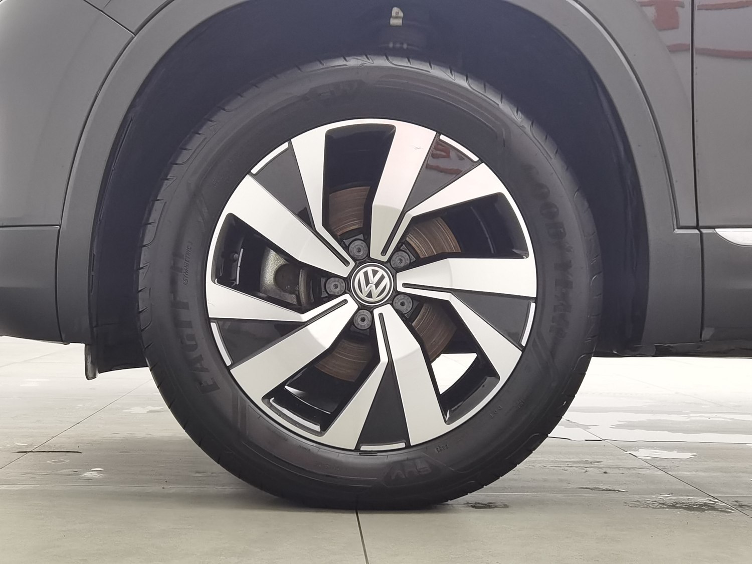 Used Volkswagen Tayron 2021 1.4 AT