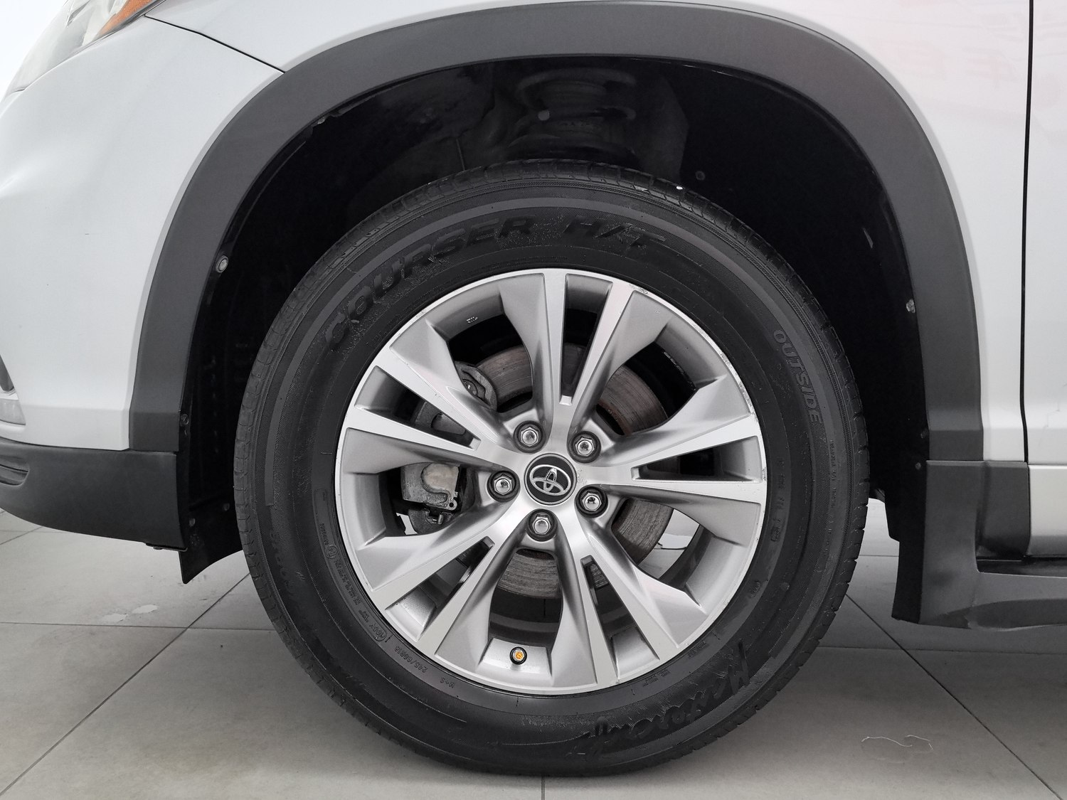 Used Toyota Highlander 2017 2.0 AT