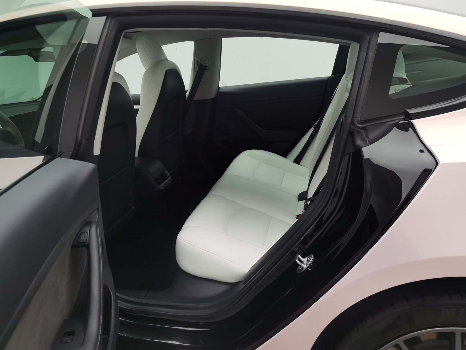 Used Tesla Model 3 2022