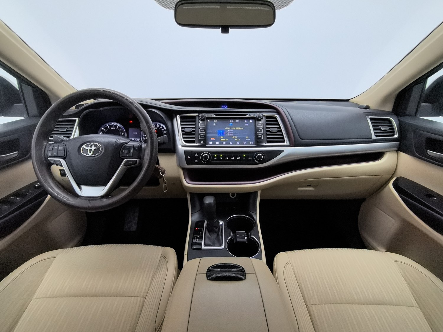 Used Toyota Highlander 2017 2.0 AT