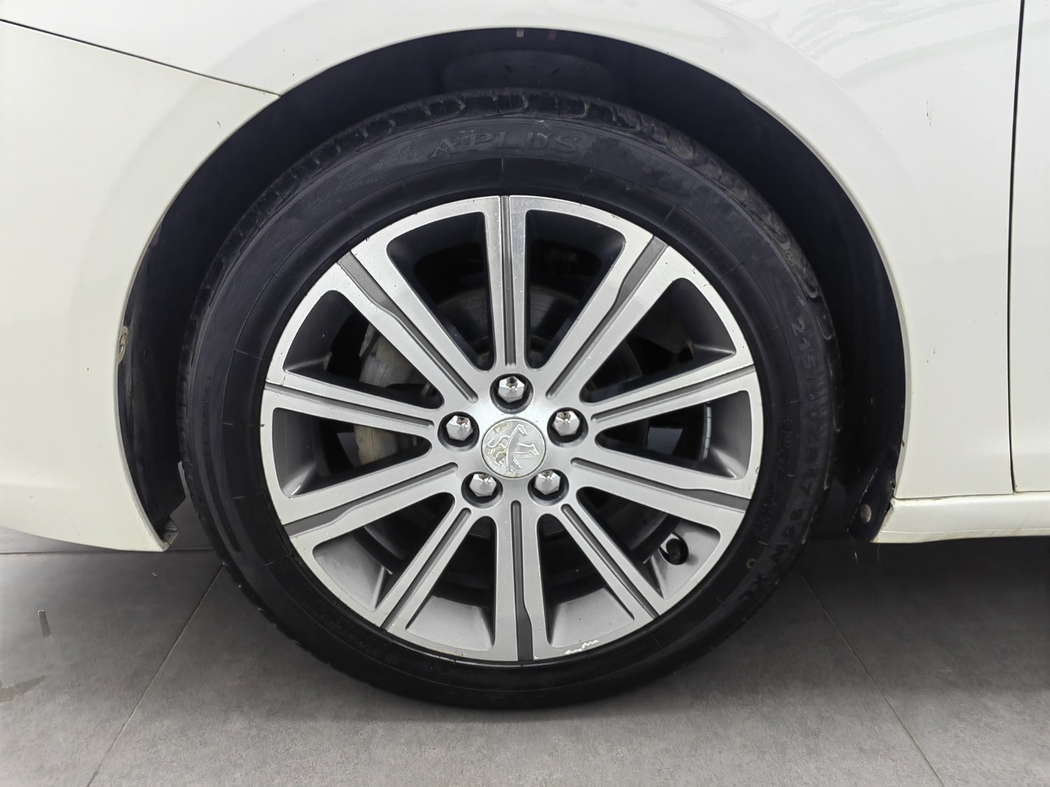 Used Peugeot 408 2014 1.8 AT