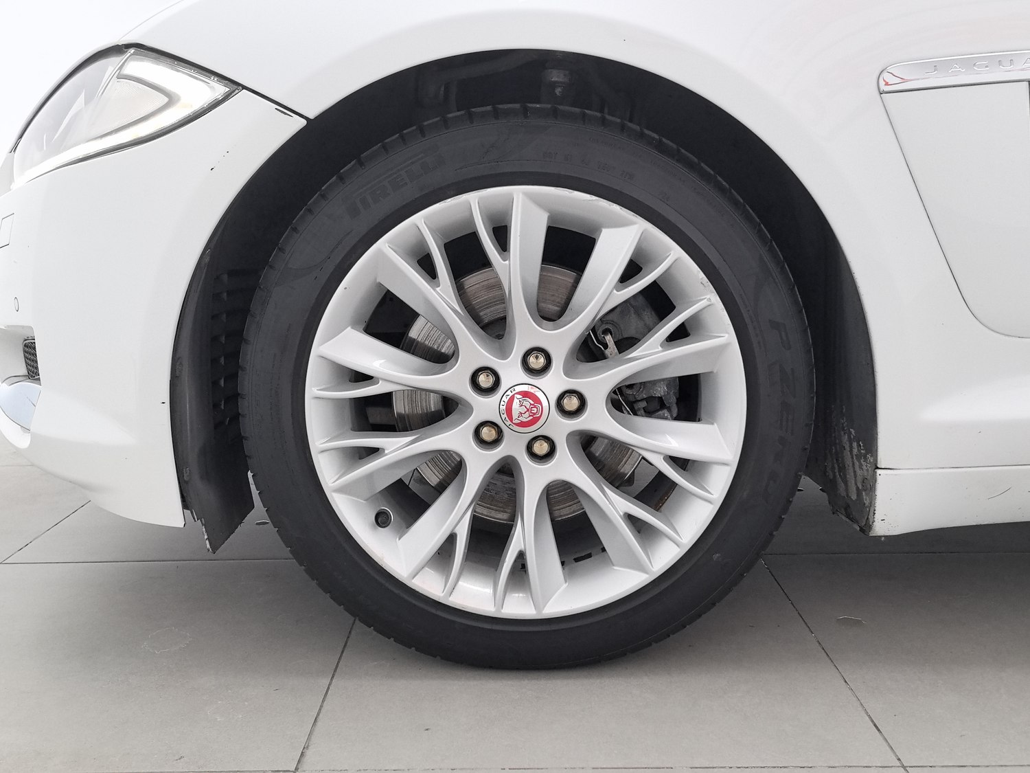 Used Jaguar XF 2014 2.0 AT