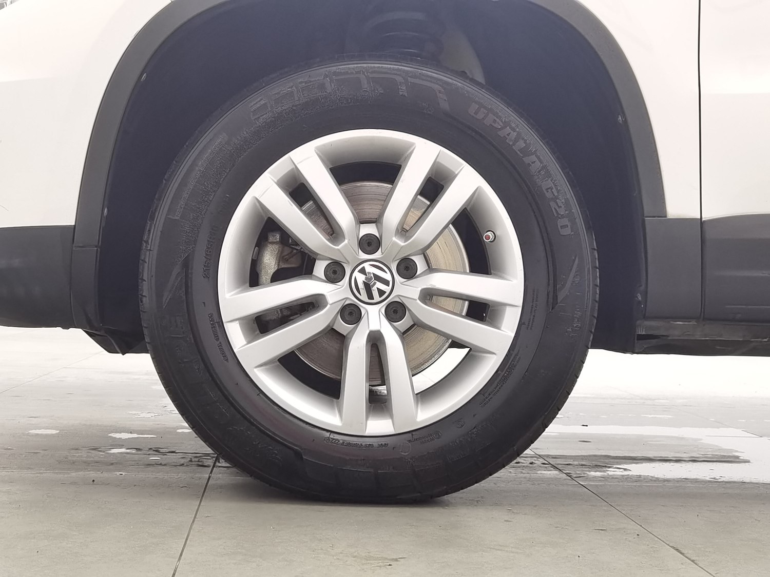 Used Volkswagen Tiguan 2015 1.8 AT