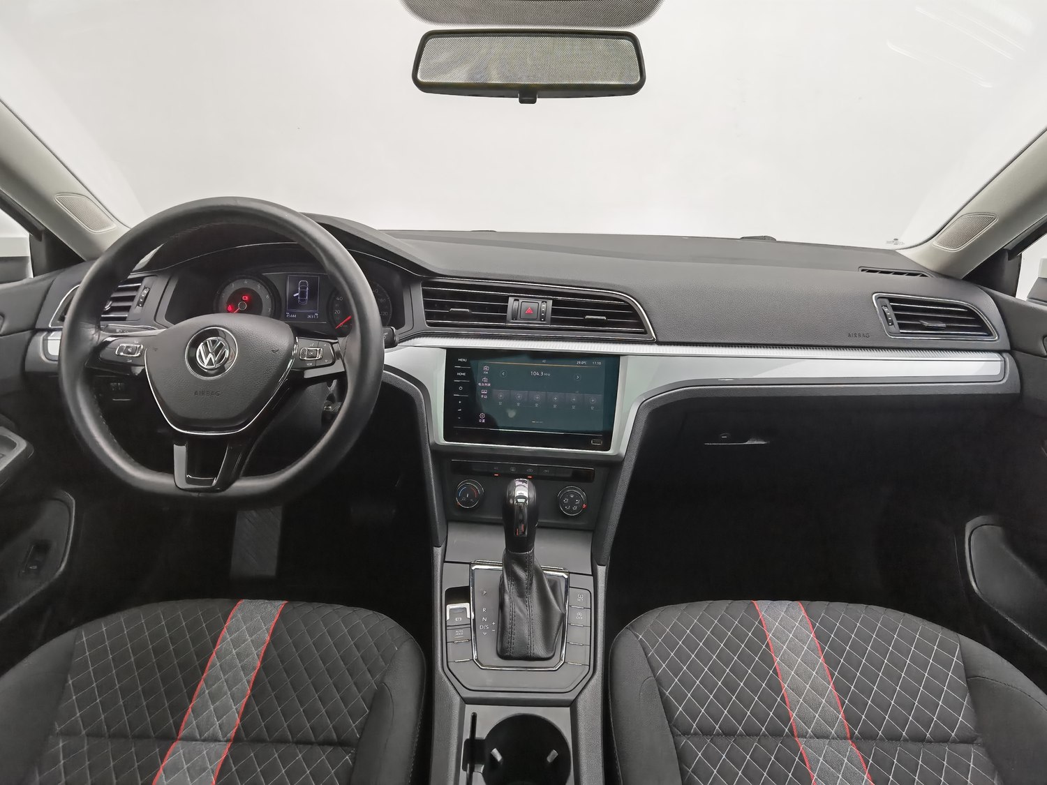 Used Volkswagen Lamando 2021 1.4 AT