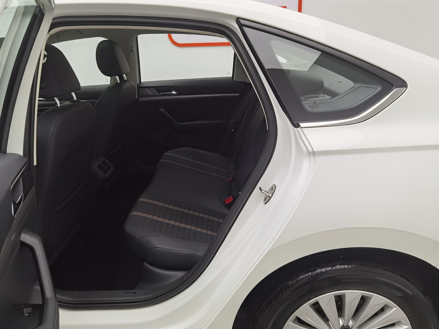 Used Volkswagen Lavida 2021 1.4 AT