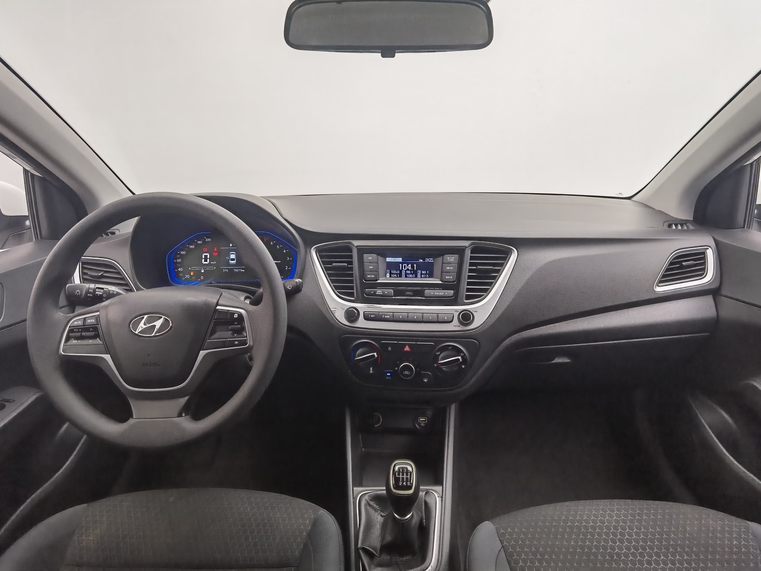 Used Hyundai Reina 2020 1.4 MT