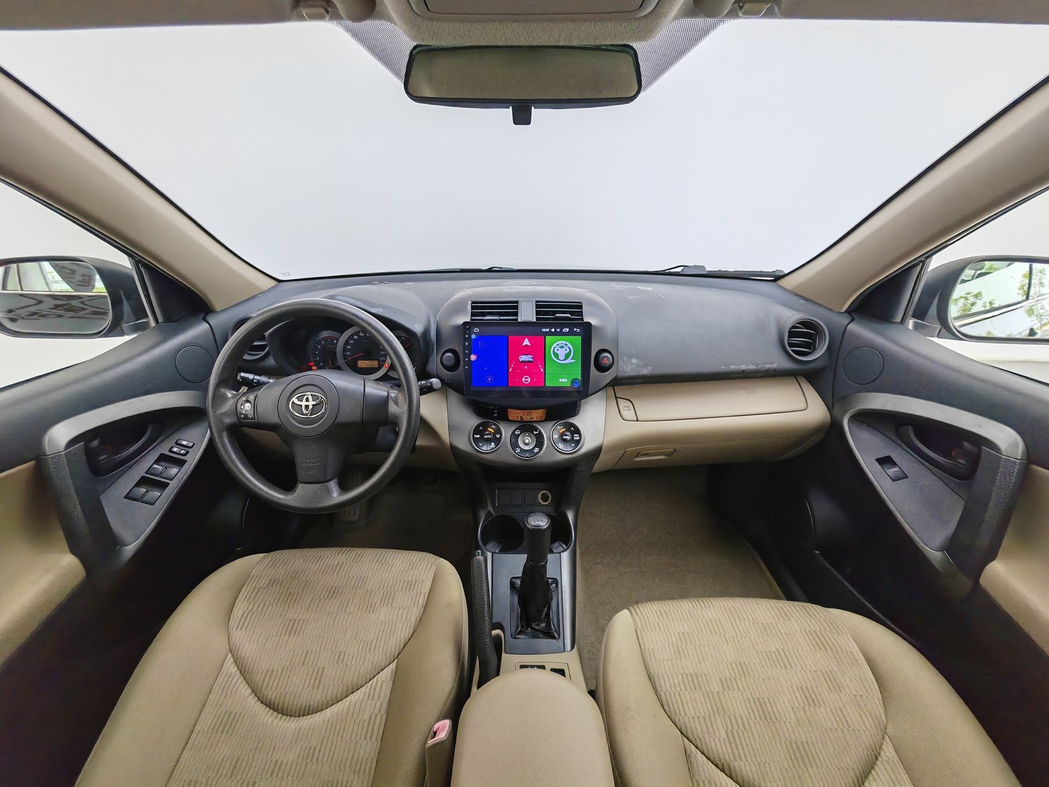 Used Toyota RAV4 2011 2.0 MT
