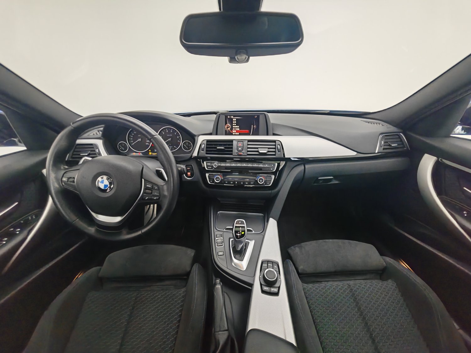 Used BMW THE3 2017 2.0 AT