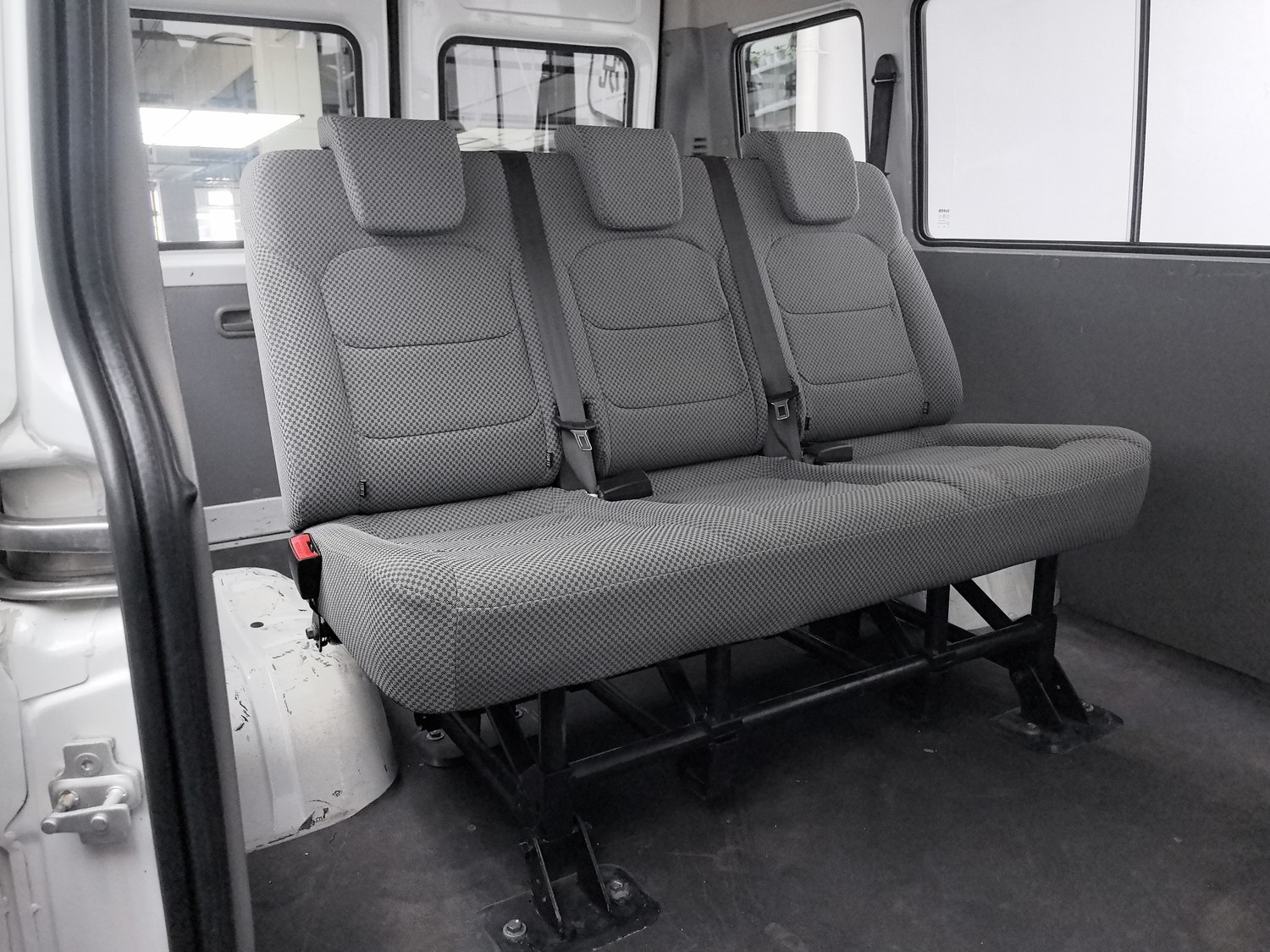 Used Iveco Daily 2021 2.5 MT