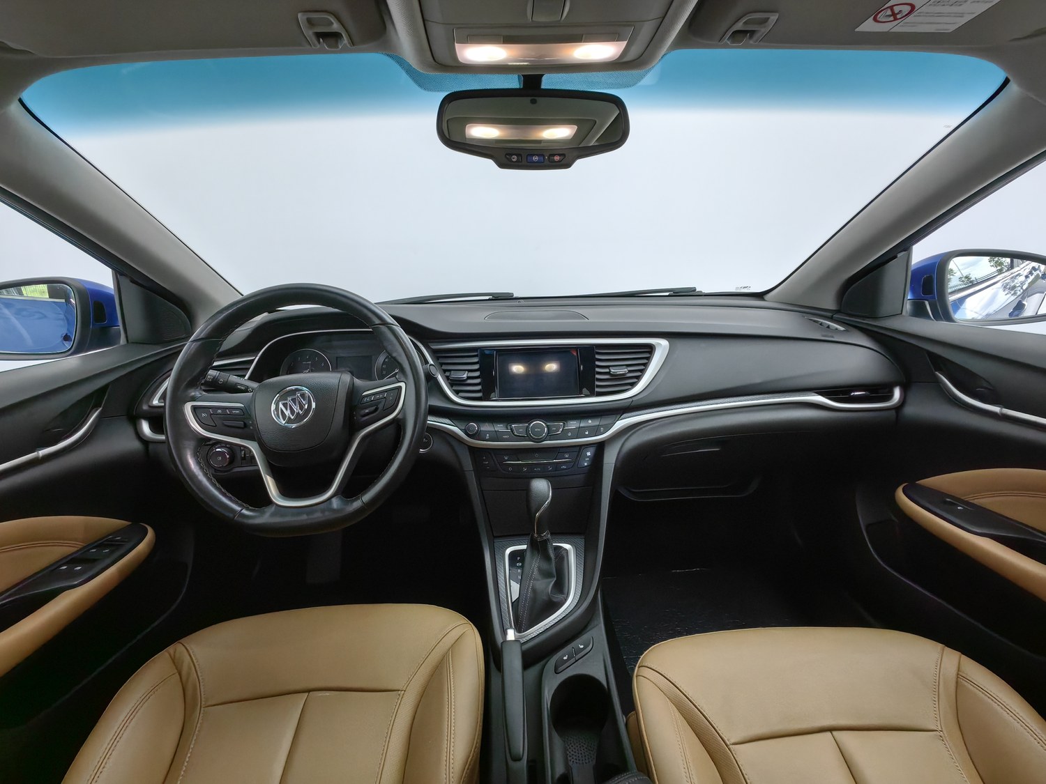 Used Buick GL6 TourX 2018 1.3 AT