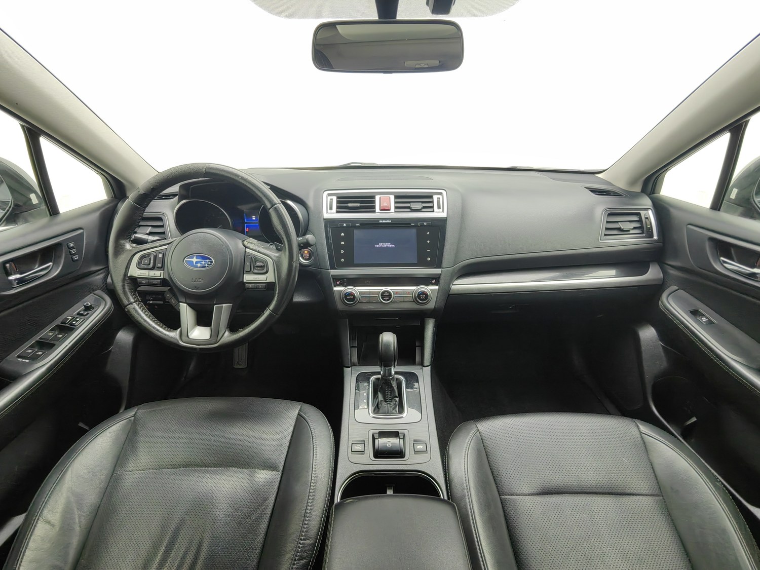 Used Subaru Outback 2015 2.5 AT