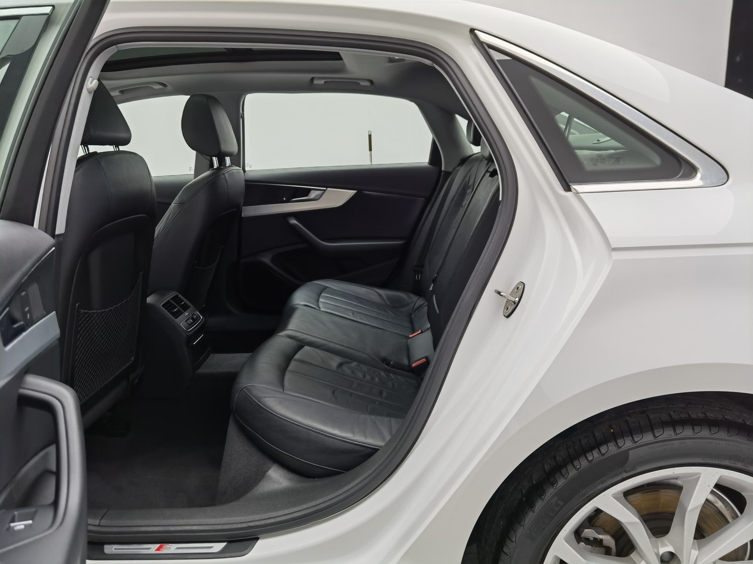Used Audi A4L 2019 2.0 AT
