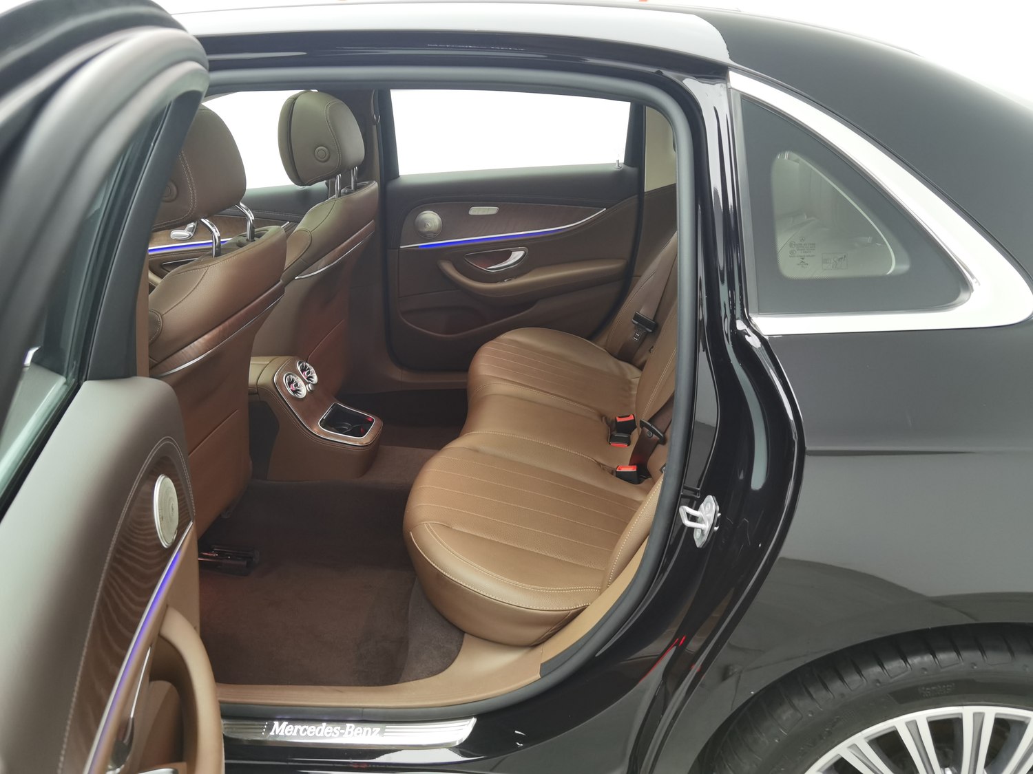 Used Mercedes-Benz E-Class 2023 2.0 AT
