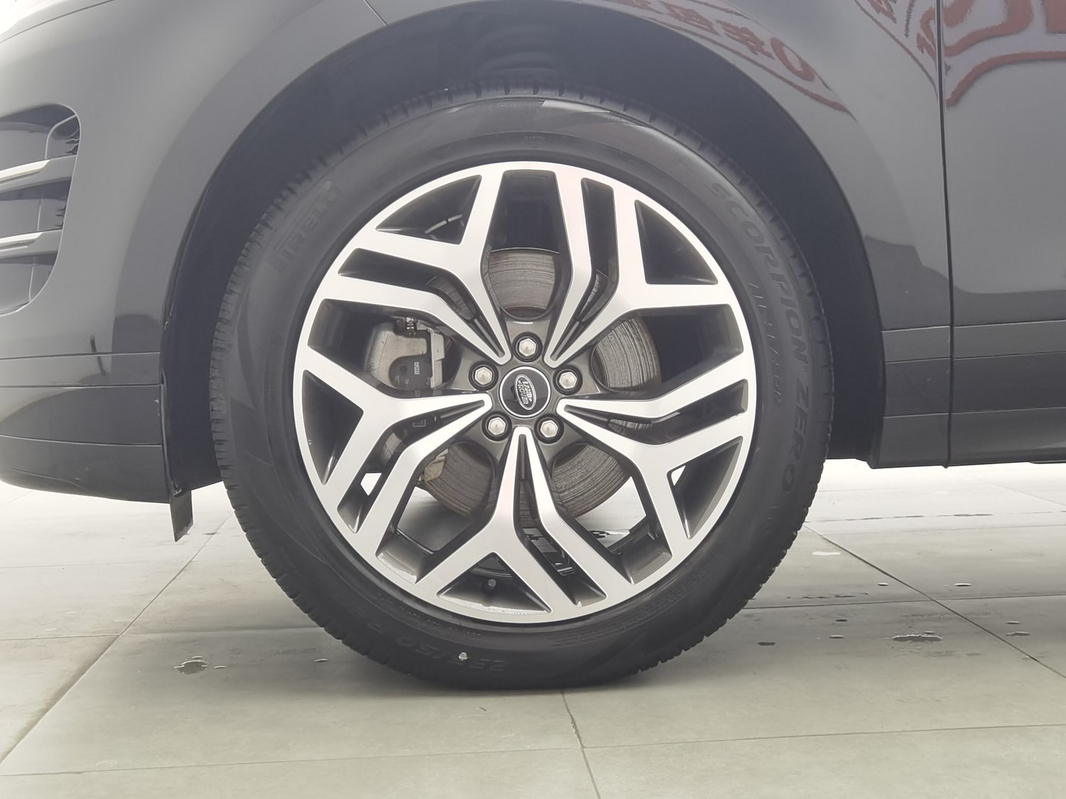 Used Land Rover Range Rover Evoque 2023 2.0 AT