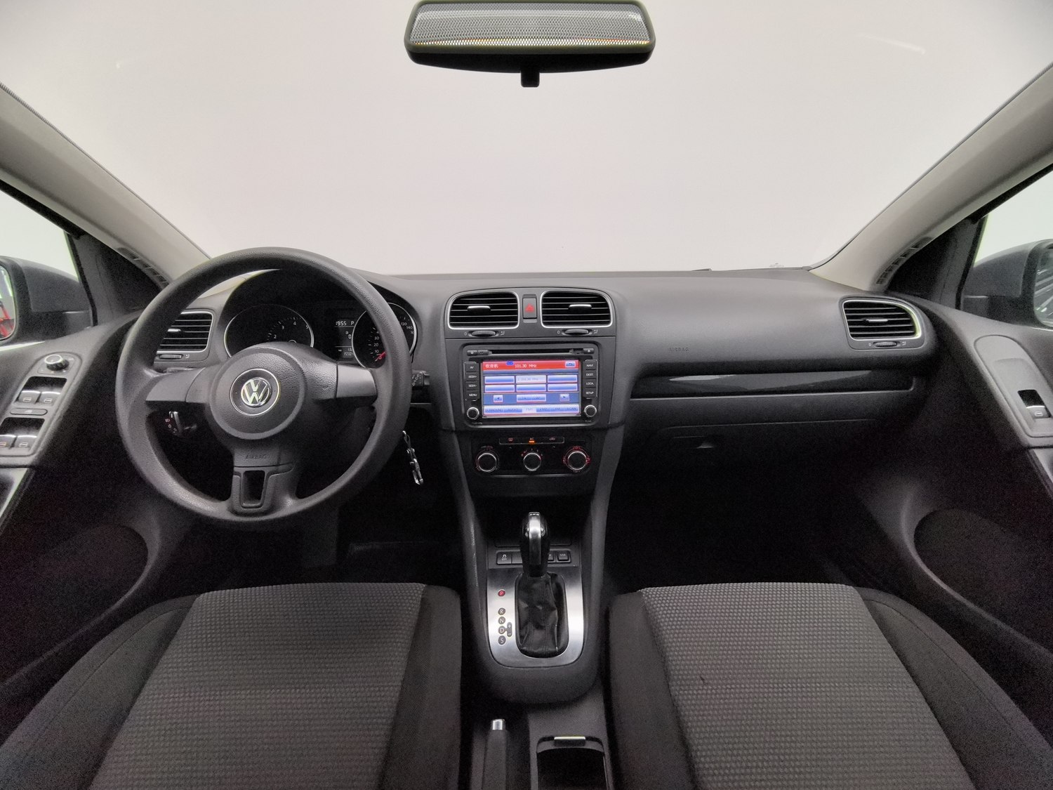 Used Volkswagen Golf 2011 1.6 AT