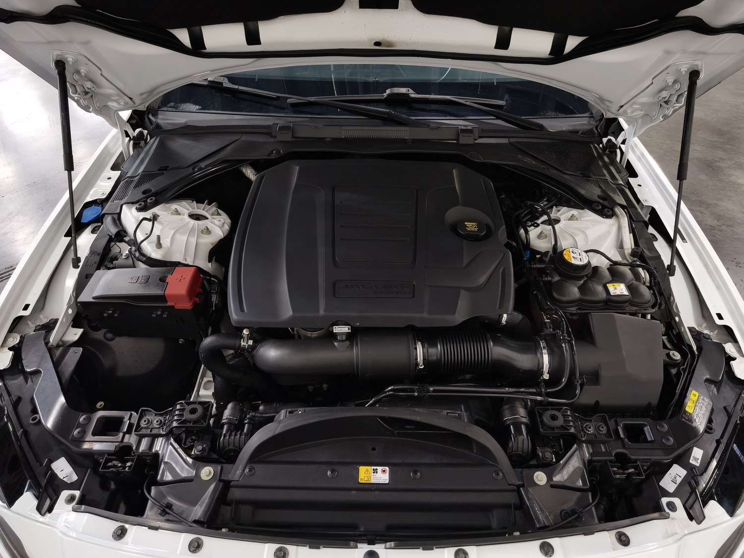 Used Jaguar XFL 2018 2.0 AT