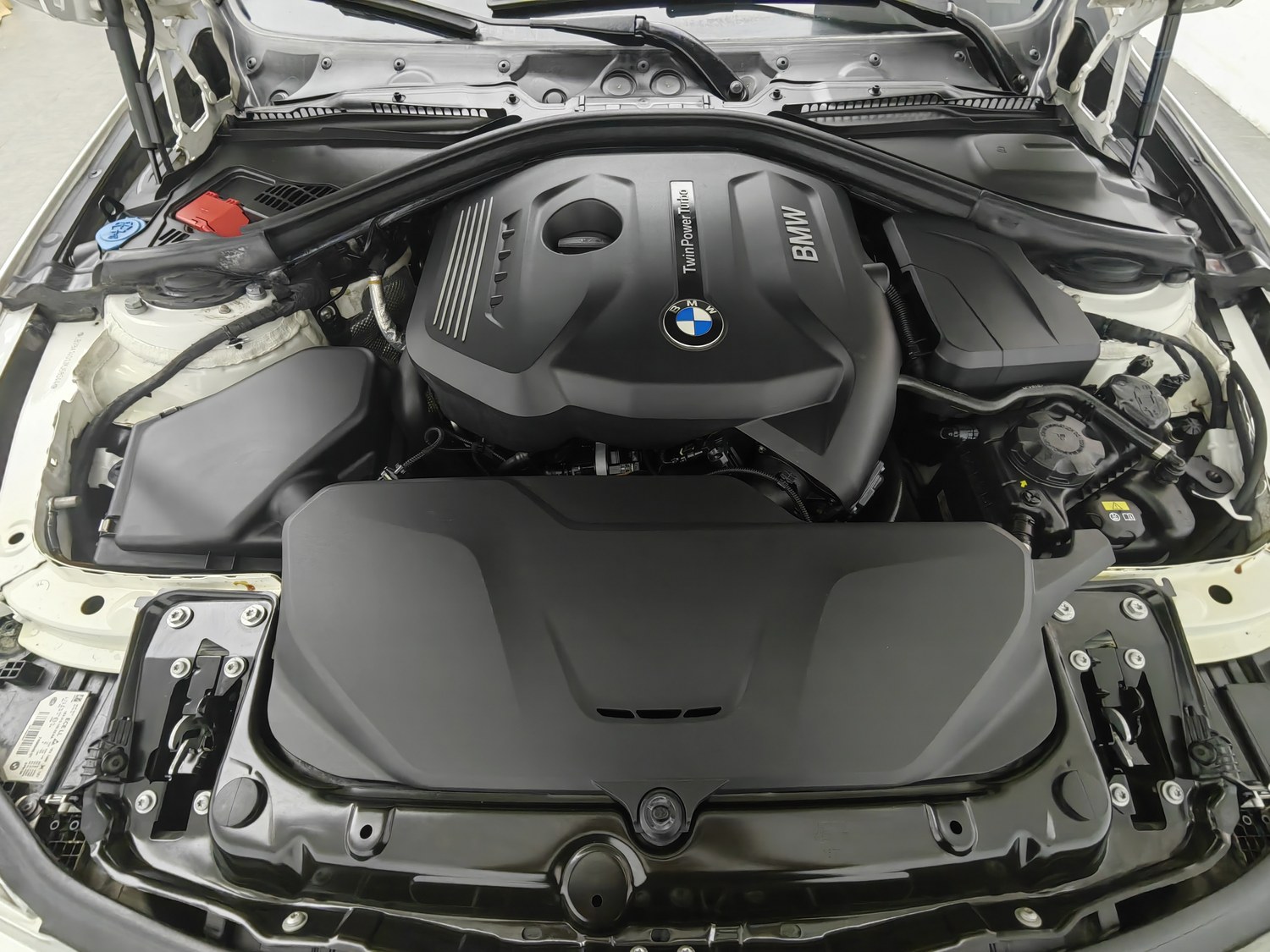 Used BMW THE3 2018 2.0 AT