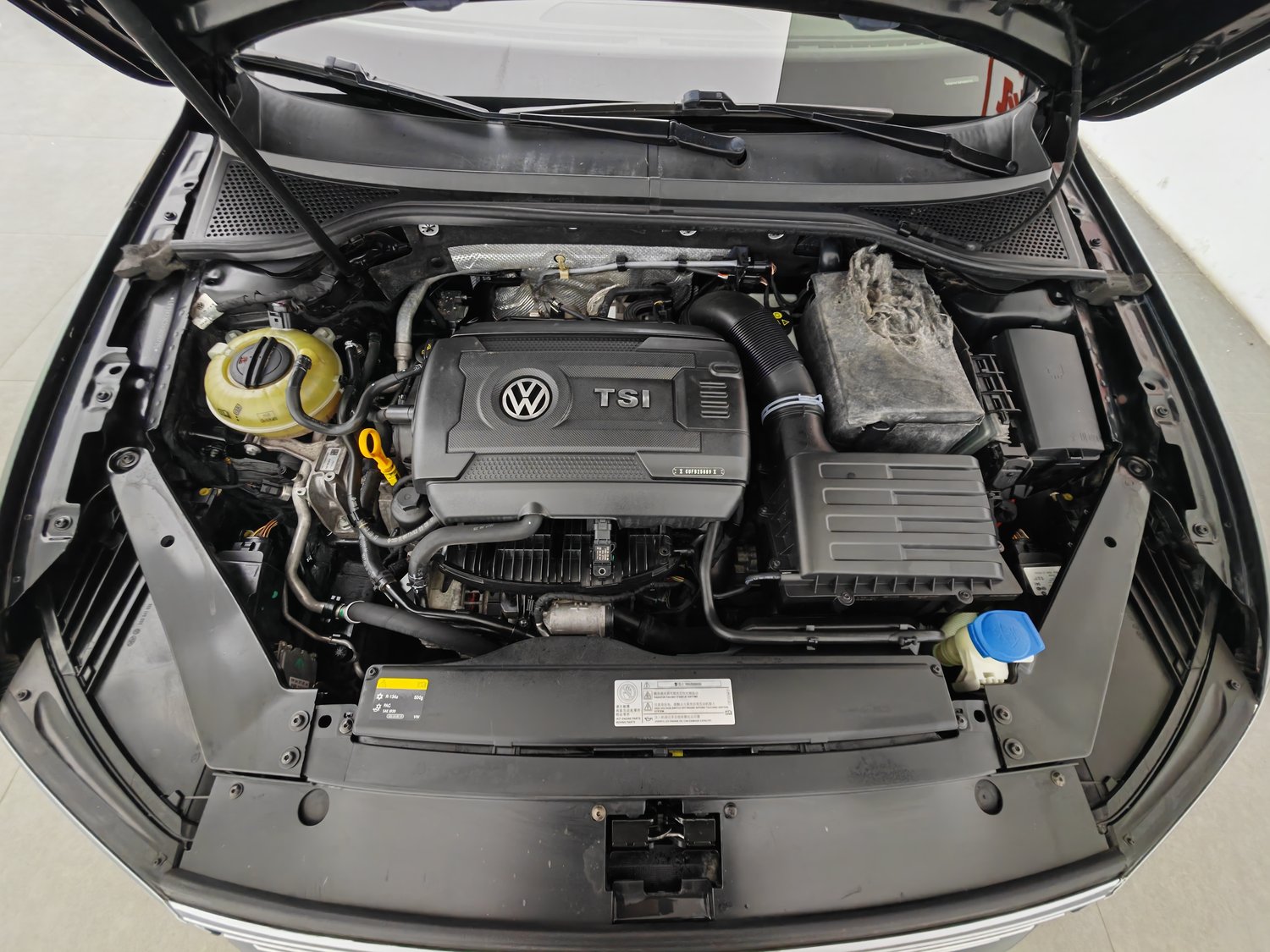 Used Volkswagen Magotan 2017 1.8 AT