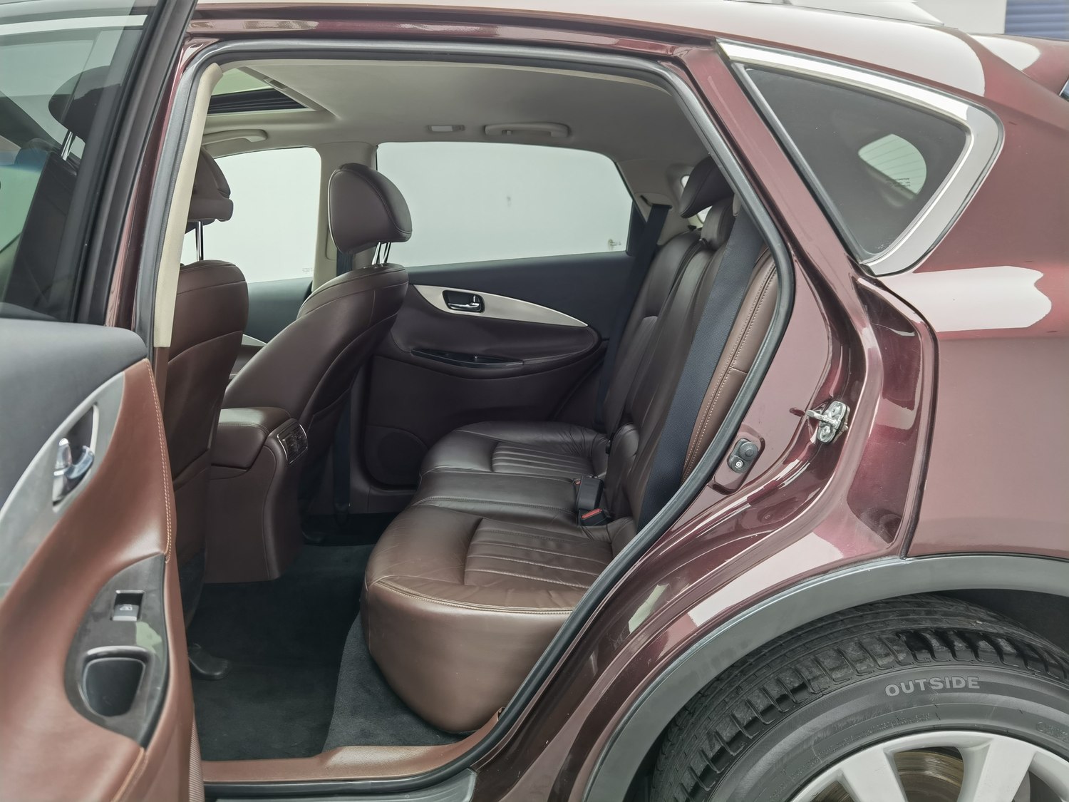 Used Infiniti QX50 2015 2.5 AT