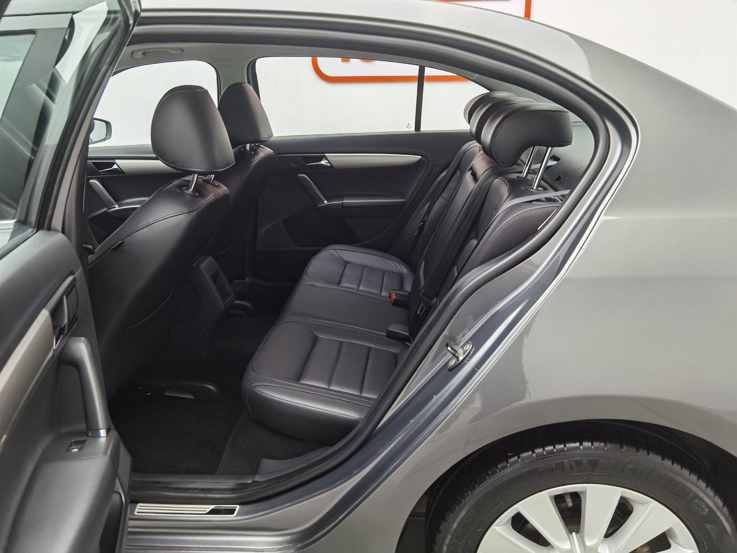 Used Volkswagen Lavida 2013 1.4 MT