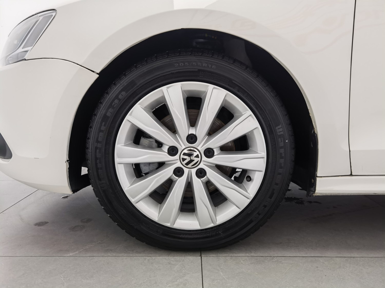 Used Volkswagen Sagitar 2014 1.6 AT