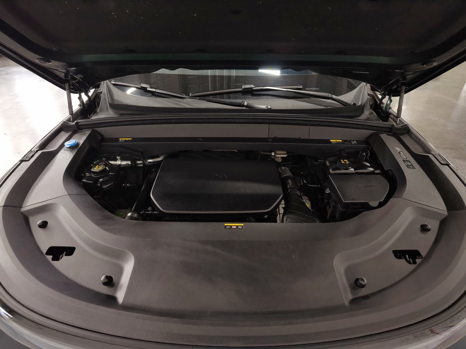 Used Li Auto L9 2024 1.5 AT