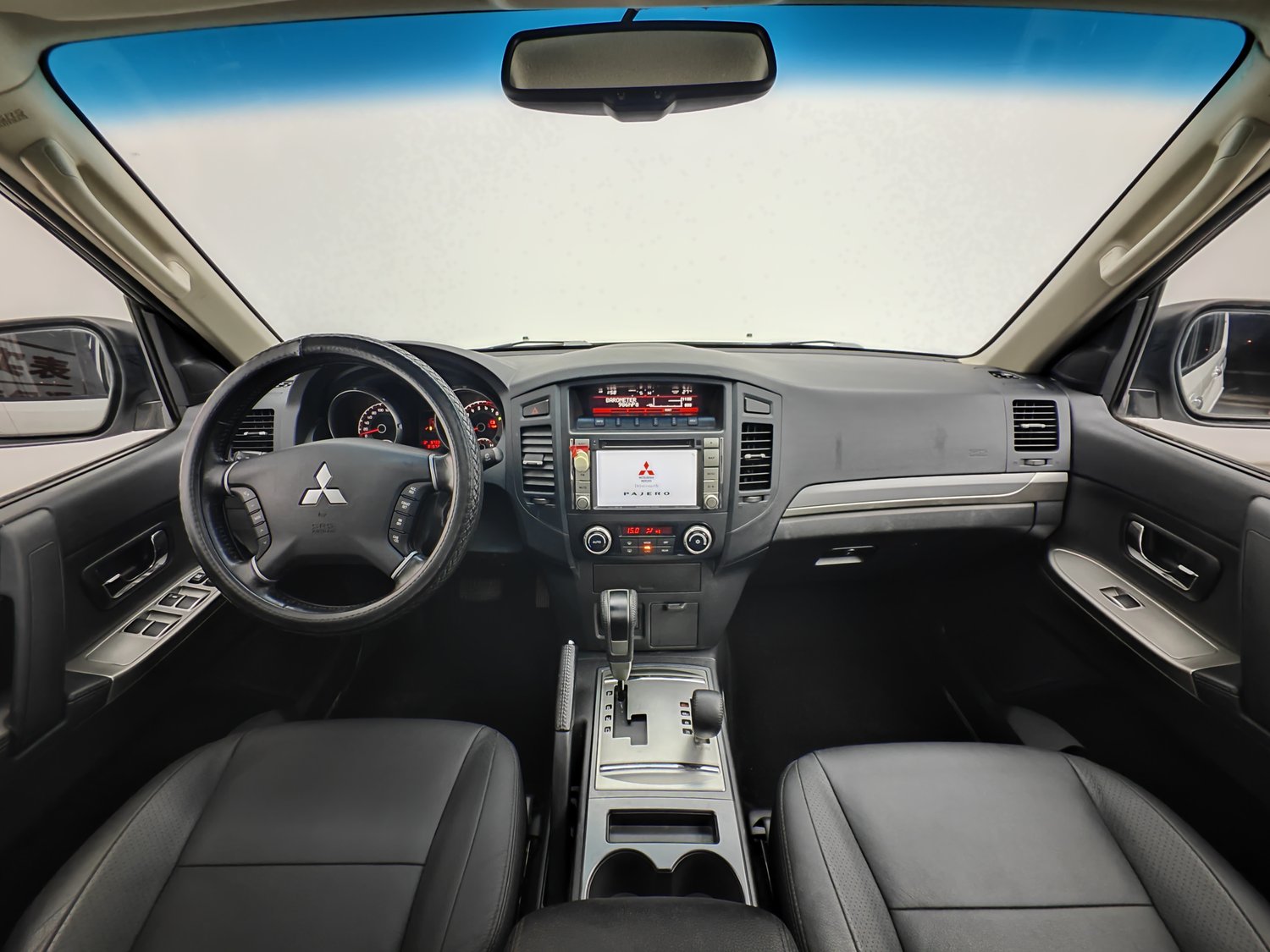 Used Mitsubishi Pajero (Import) 2014 3.0 AT