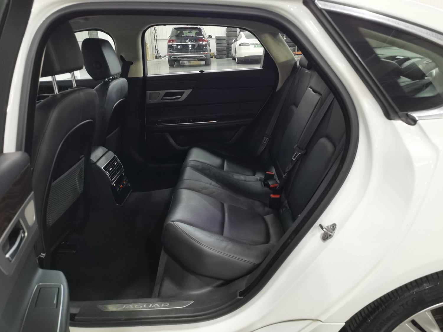 Used Jaguar XFL 2018 2.0 AT