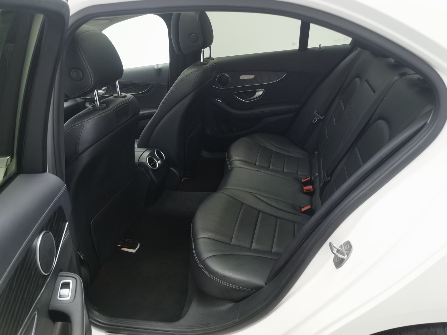 Used Mercedes-Benz C-Class 2018 2.0 AT