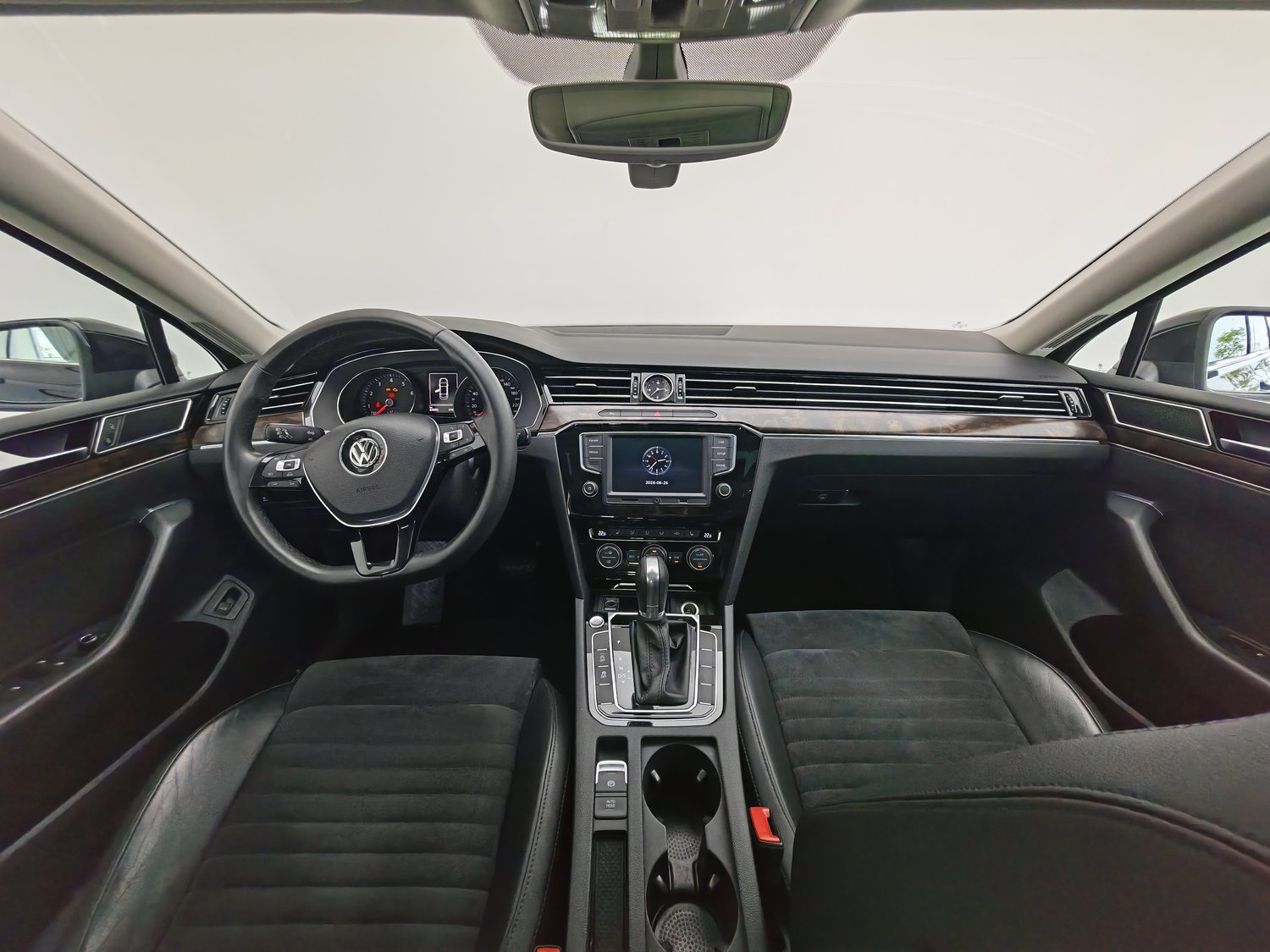 Used Volkswagen Magotan 2017 1.8 AT